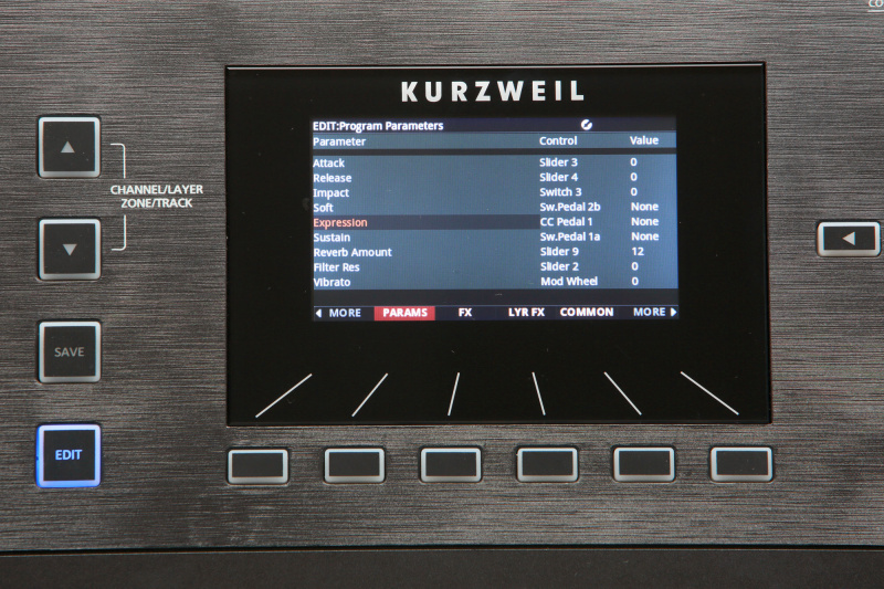 Синтезатор рабочая станция Kurzweil PC4, 88 клавиш