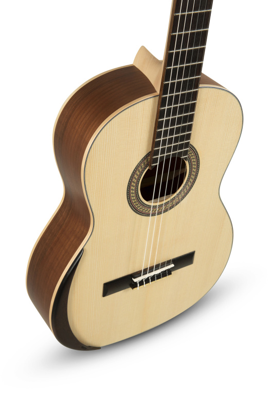 Гитара классическая Manuel Rodriguez Ecologia E-65 Spruce + Walnut 4/4